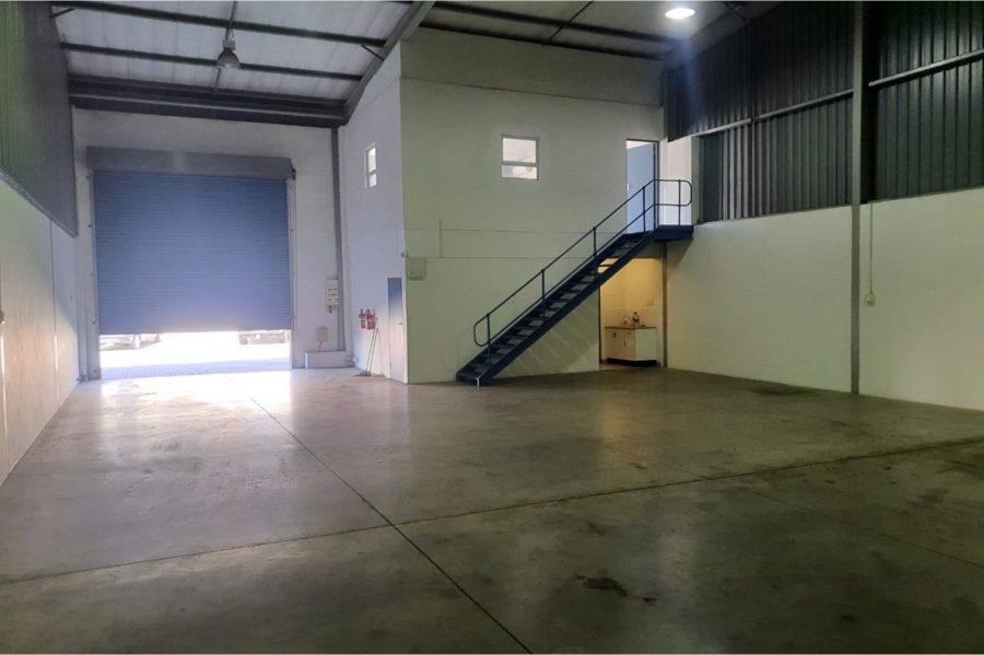 To Let commercial Property for Rent in Fairview Eastern Cape